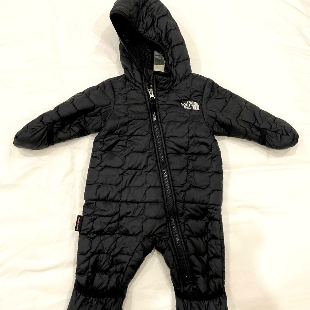Authentic Northface infant 3-6 month snowsuit